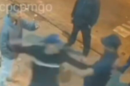 A brutalidade do ataque mobilizou uma operação conjunta entre equipes de forças policiais (Foto: Reprodução)