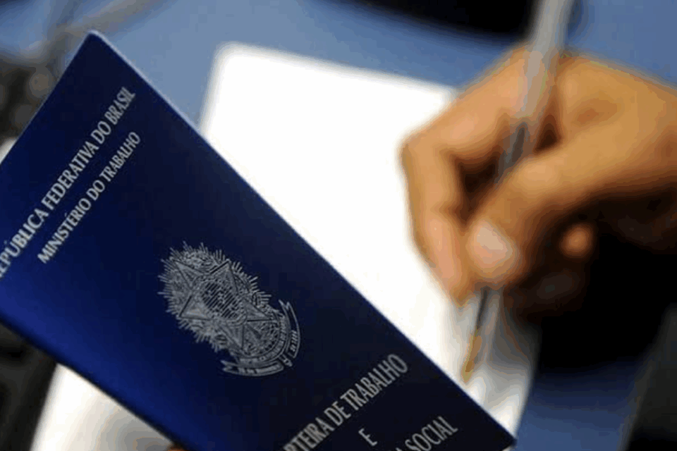 Sine Goiânia oferece mais de 700 vagas de emprego nesta semana
