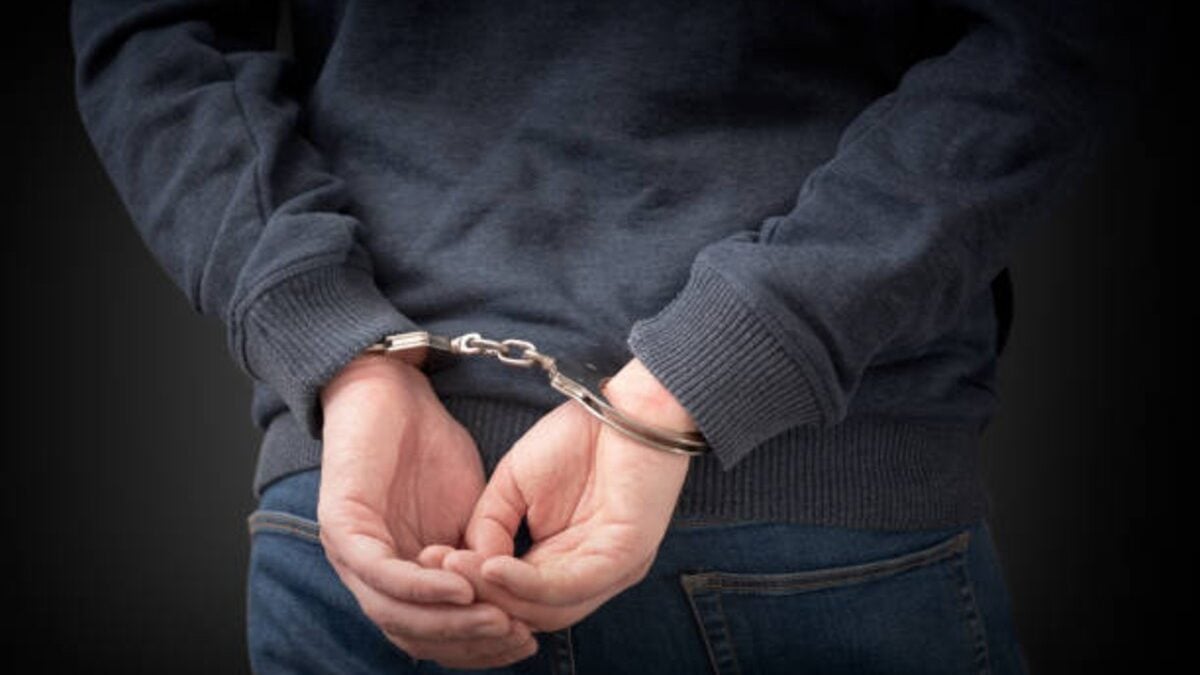 Adolescente é apreendido após tentar entrar em boate de Rio Verde com arma após briga