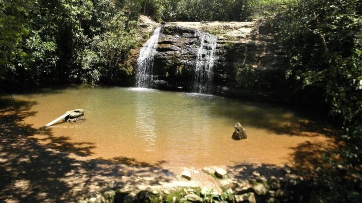 Post da Nasa com foto aérea da Serra de Caldas Novas (Foto: Divulgação)