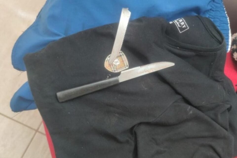 Imagem da faca usada no crime
