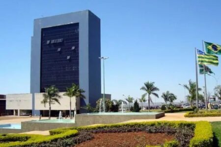 Redução do valor pago aos médicos: prefeitura defende medida (Foto: Divulgação)