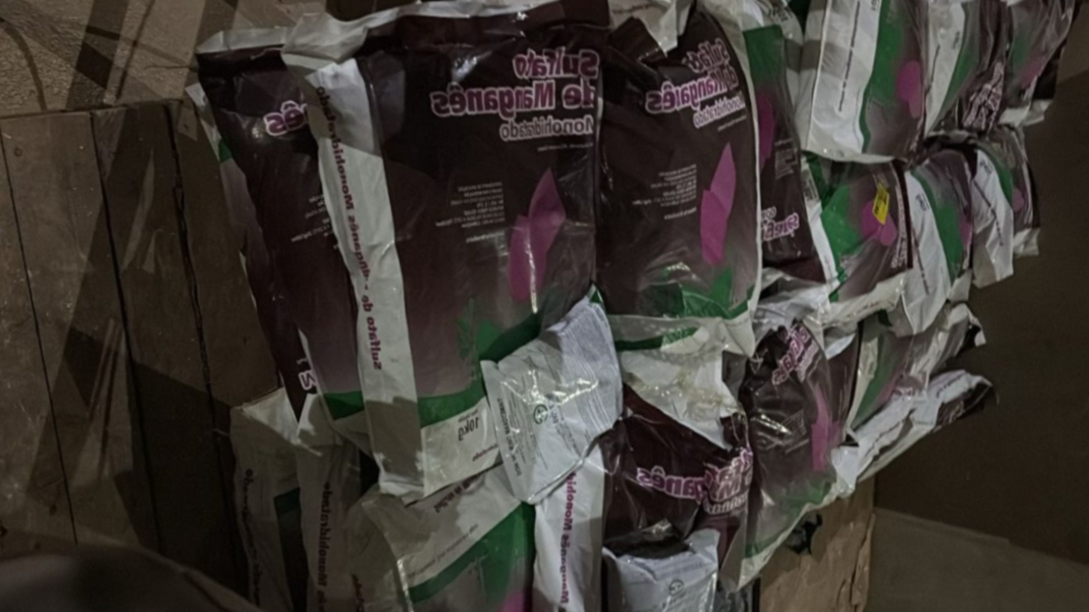 Polícia fecha laboratório clandestino e prende suspeitos de contrabando e falsificação de agrotóxicos