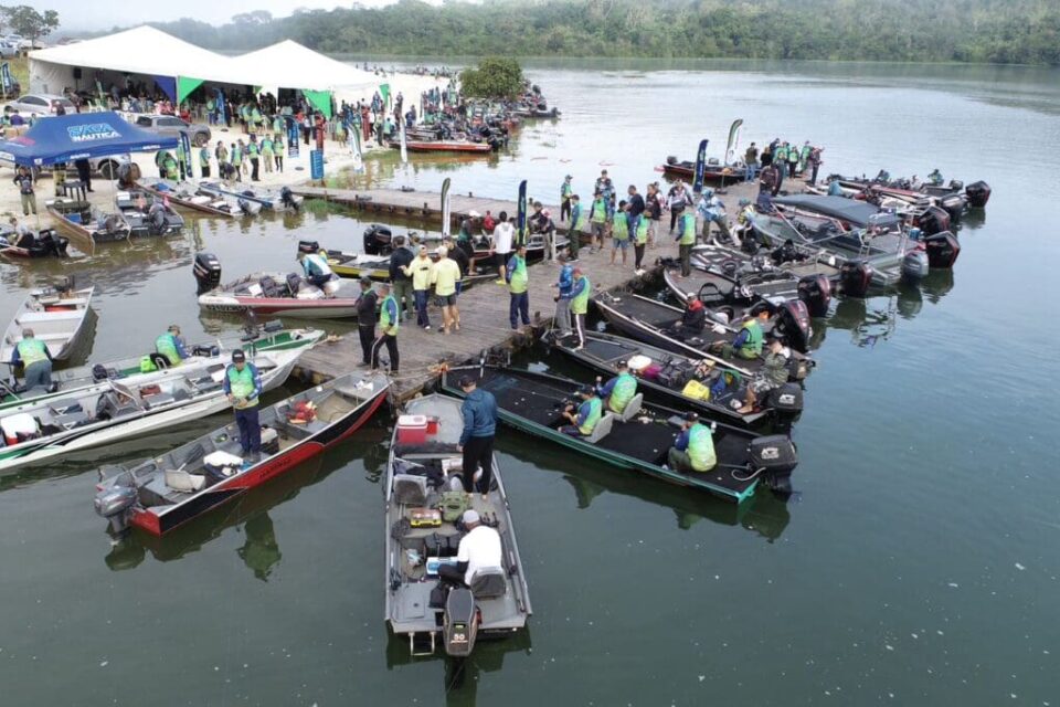 Confira os melhores destinos para pesca em Goiás