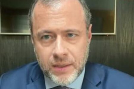 Advogado de Bolsonaro diz ao STF que nunca conversou com familiares de Cid sobre delação