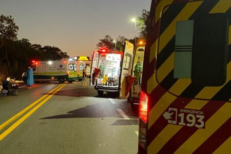 Hipótese: motorista de carreta de acidente na BR-153 pode ter dormido ao volante, diz delegado