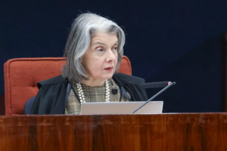Imagem da ministra do STF Cármen Lúcia
