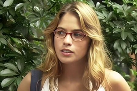 Atriz de Malhação, Thaís Vaz relembra agressão do ex-namorado que a deixou cega