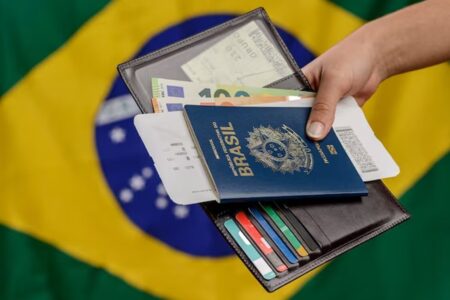 Confira as regras para usar o RG em viagens internacionais Quais países aceitam a entrada de brasileiros sem passaporte? Veja a lista