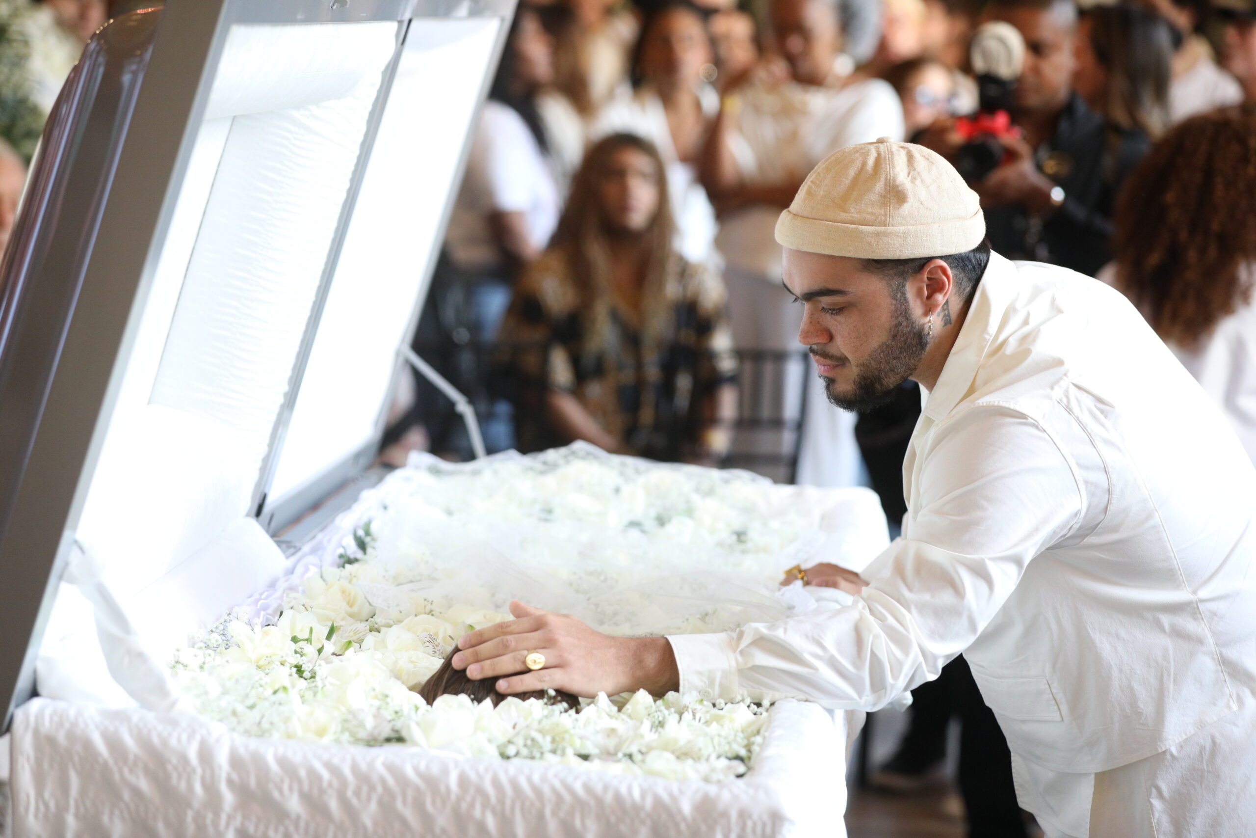Famosos vão ao velório de Preta Gil no Theatro Municipal do Rio de Janeiro