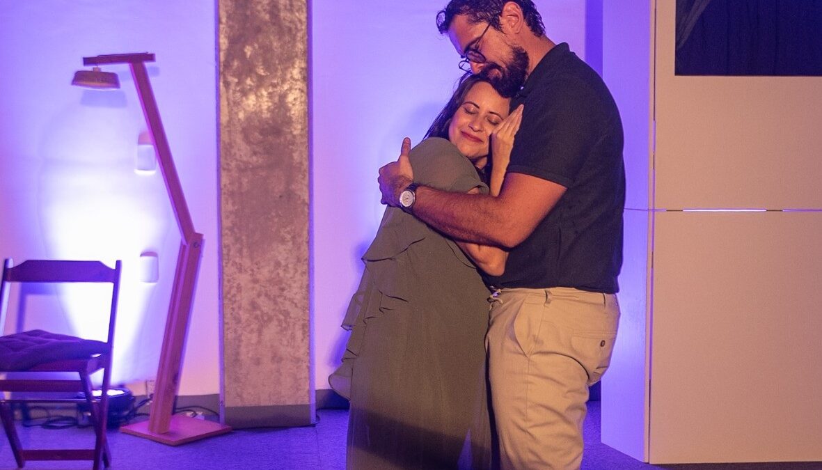 Espetáculo ‘O Jogo da Virada’ estreia em Goiânia com foco em educação financeira