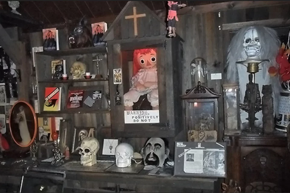 Museu Oculto dos Warren