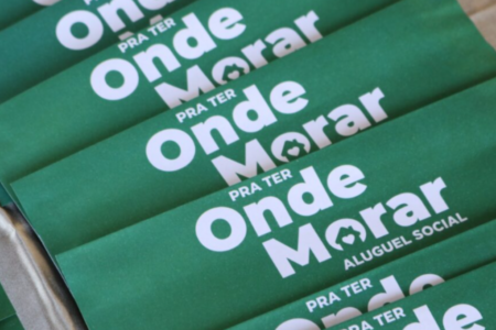 Imagem dos envelopes do programa Pra Ter Onde Morar – Aluguel Social
