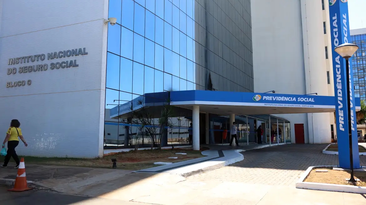 Aposentados têm até novembro para aderir ao plano de devolução