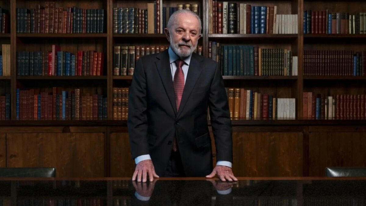 Ninguém desafia Trump como o presidente do Brasil, diz The New York Times sobre Lula Leia as principais declarações