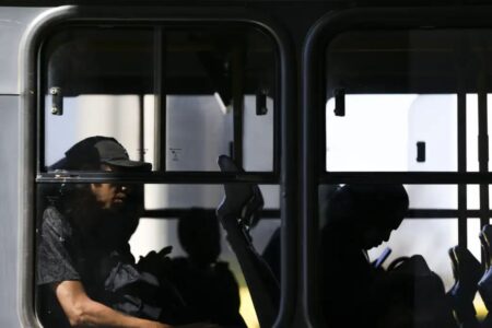 Moradores de Campestre de Goiás estão há quase um mês sem transporte coletivo (Foto: Agência Brasil)