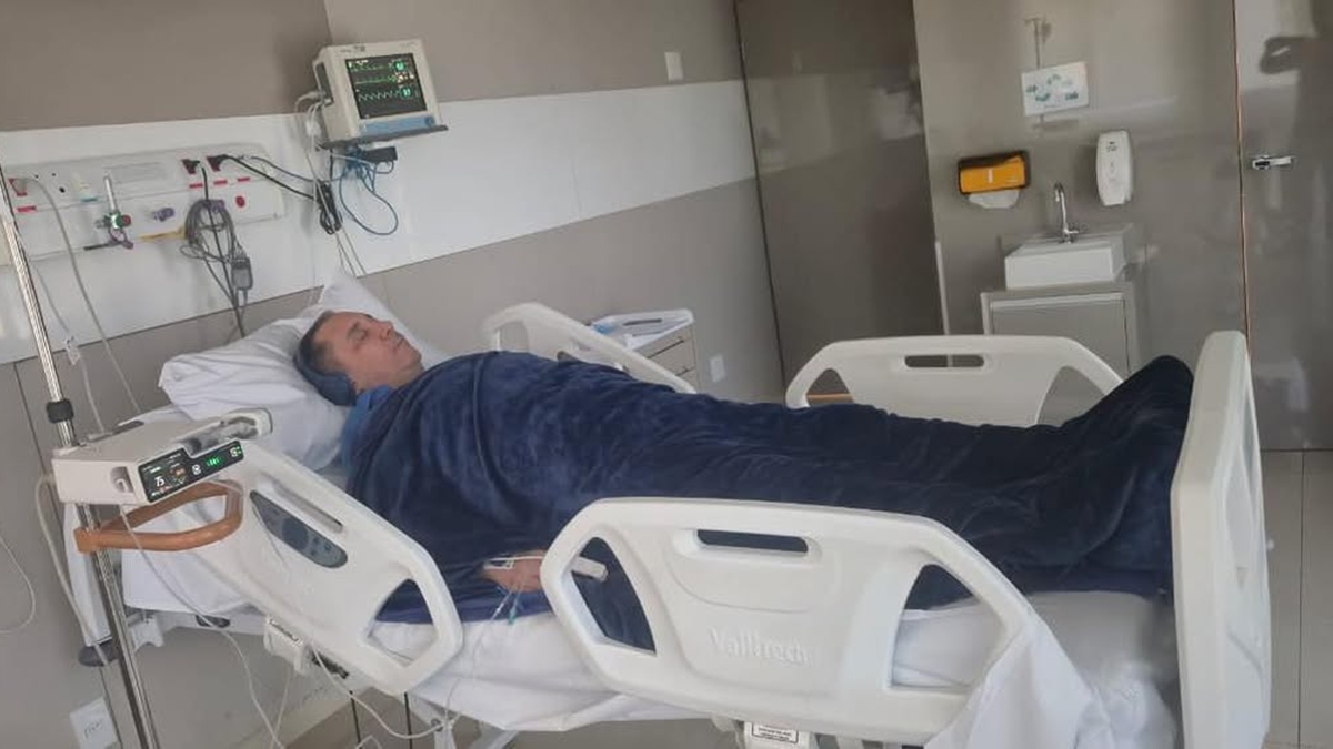 Kajuru anuncia 'tratamento revolucionário' para depressão, insônia e fraqueza muscular