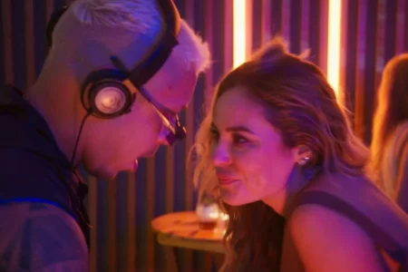 Cena do mambo em “Vale Tudo” recebe criticas