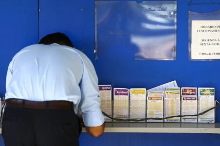 Homem erra todos os números da Lotomania, mas leva R$ 203 mil Aposta foi feita no Sul de Minas Gerais entenda