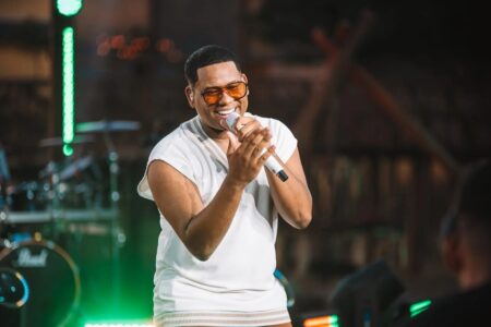 Três pessoas morrem em acidente com ônibus do cantor Netto Brito As vítimas fatais foram identificadas; confira