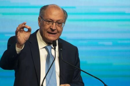 Alckmin diz que pode pedir mais prazo para negociar tarifaço