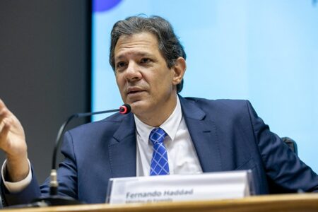 Haddad vê com bons olhos decisão de Moraes que suspendeu decretos do IOF