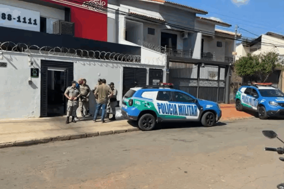 Entregador morre após ser picado por abelha em Goiânia