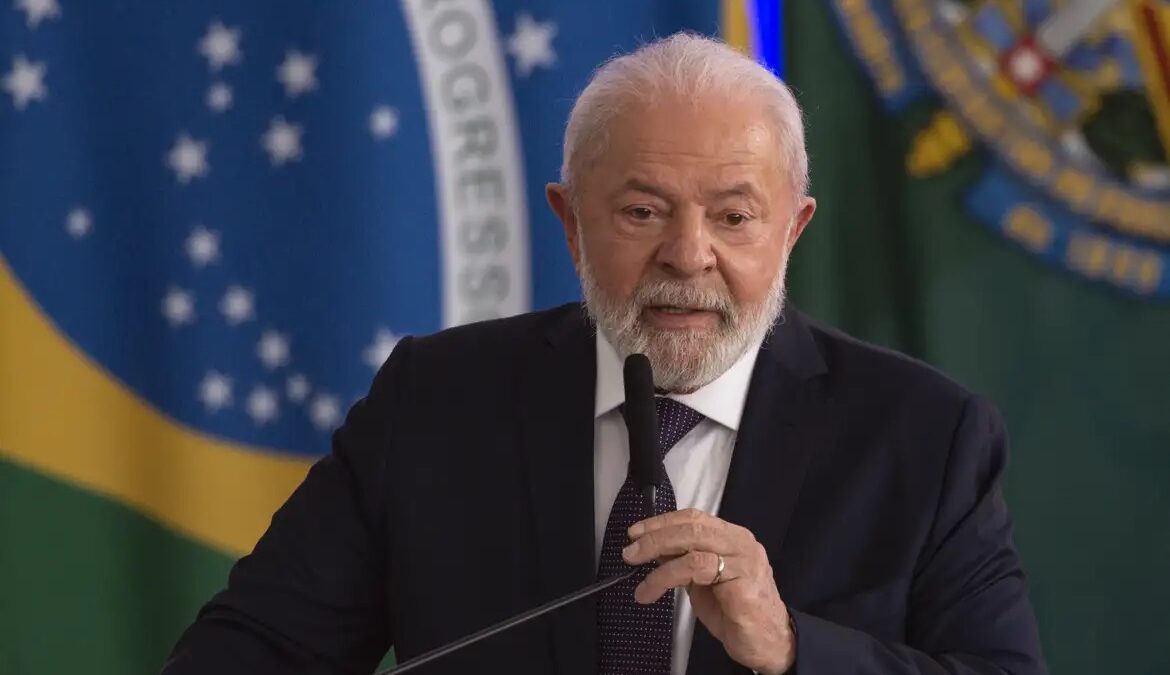Brasil responderá tarifaço dos EUA com lei de reciprocidade, diz Lula Legislação libera contramedidas como suspensão de concessões