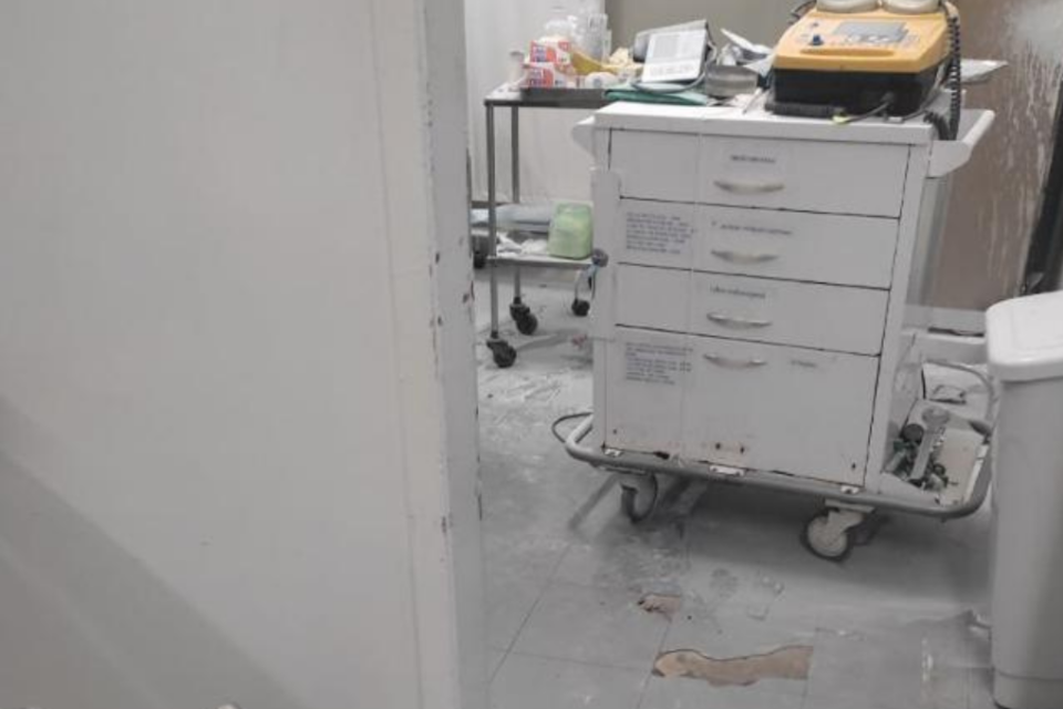 Homem invade UPA em Goiânia e ateia fogo em sala de reanimação