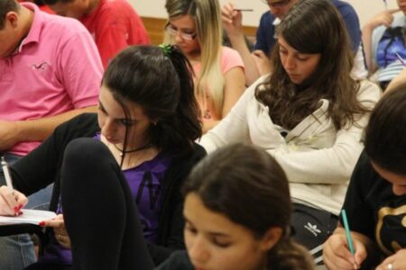 Saiba quem tem direito e documentos devem ser enviados Enem dos Concursos: Pedido de isenção da taxa de inscrição do CNU vai até terça (7)