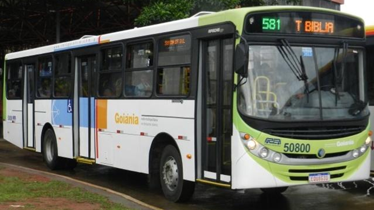 TJ mantém indenização de empresa de ônibus a passageira que caiu ao desembarcar, em Goiânia