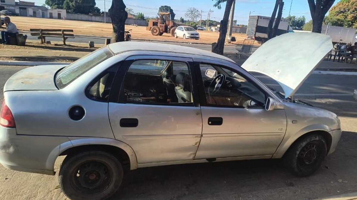 Homem foge com carro durante test drive e é preso em Aparecida de Goiânia
