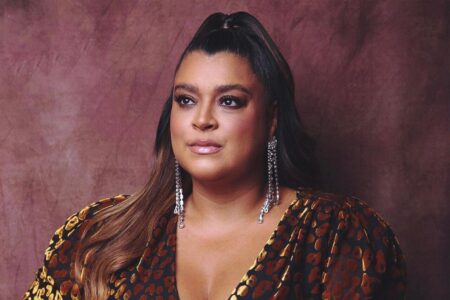 Corpo de Preta Gil chega ao Rio de Janeiro para velório no Theatro Municipal