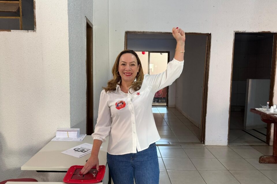 adriana-accorsi-presidente-do-pt