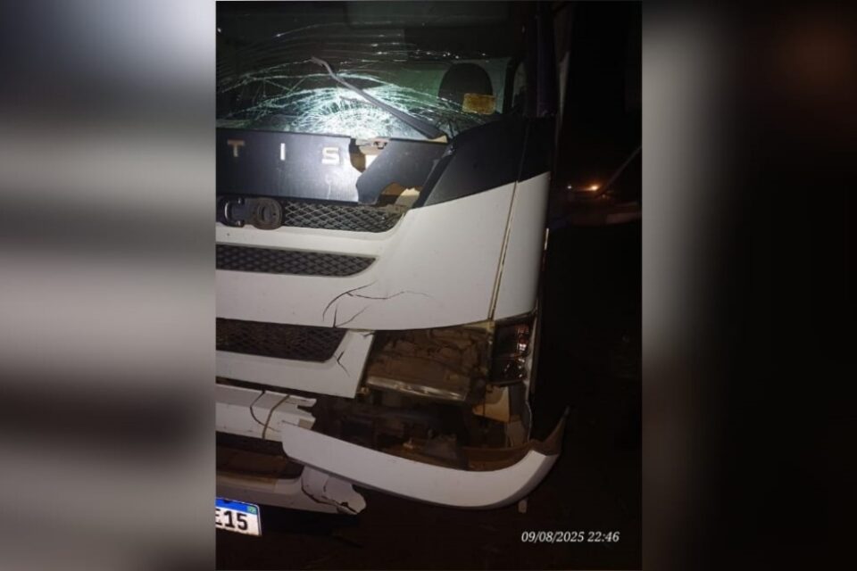 Imagem do caminhão que atingiu a vítima