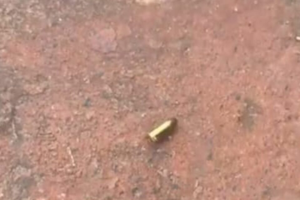 078193b7 bala x capsula Homem é baleado por engano em frente à delegacia de Senador Canedo