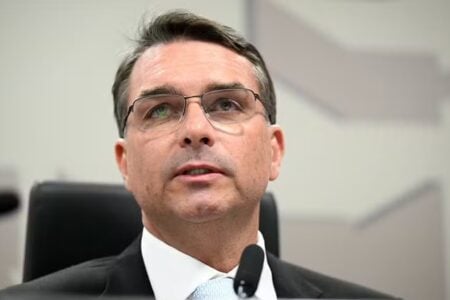 Flávio diz que Bolsonaro fez 'pedido direto' a Motta e Alcolumbre para pautar anistia