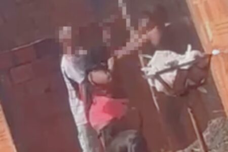 Mulher que prometeu dar 'pipoco na cara' das inimigas é presa em Itumbiara (Foto: Reprodução)