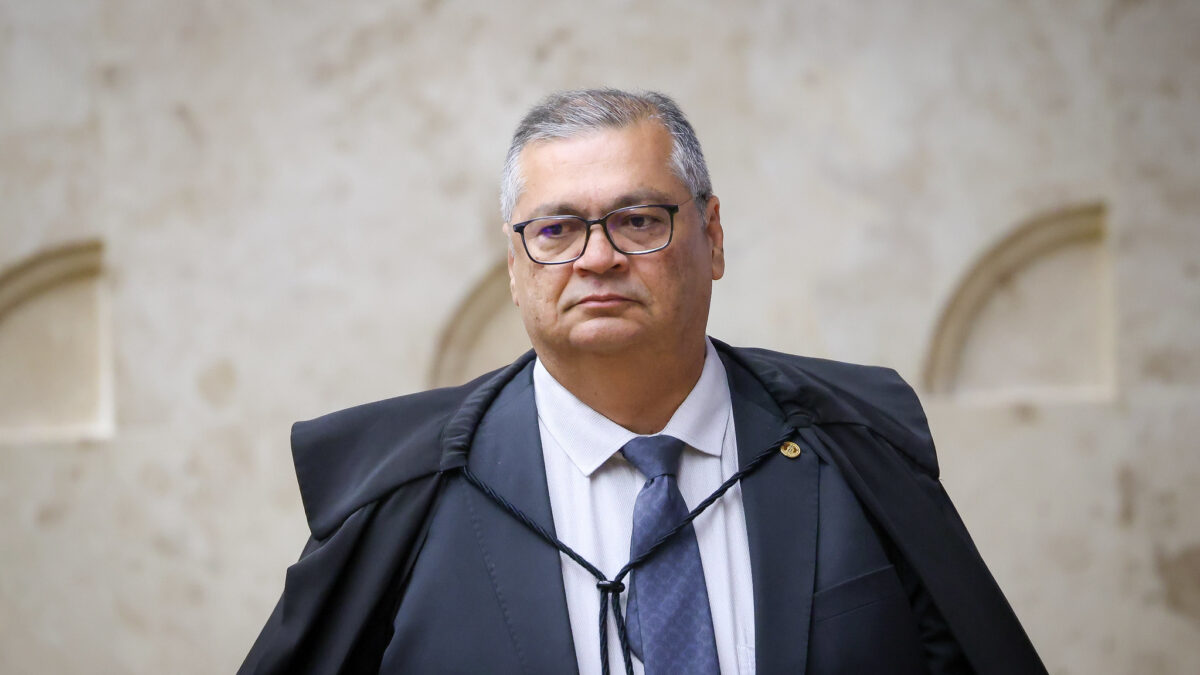 Ações de bancos brasileiros despencam com declarações de Dino sobre lei Magnitsky (Foto: STF)