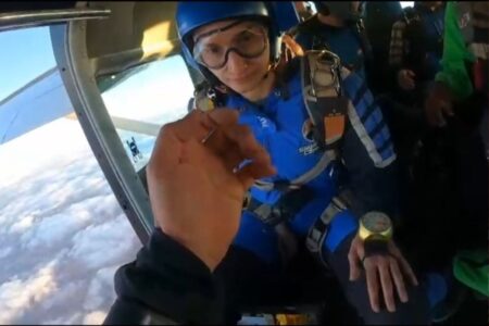 Paraquedista que sofreu acidente durante durante salto em Anápolis recebe alta (Foto: Reprodução)