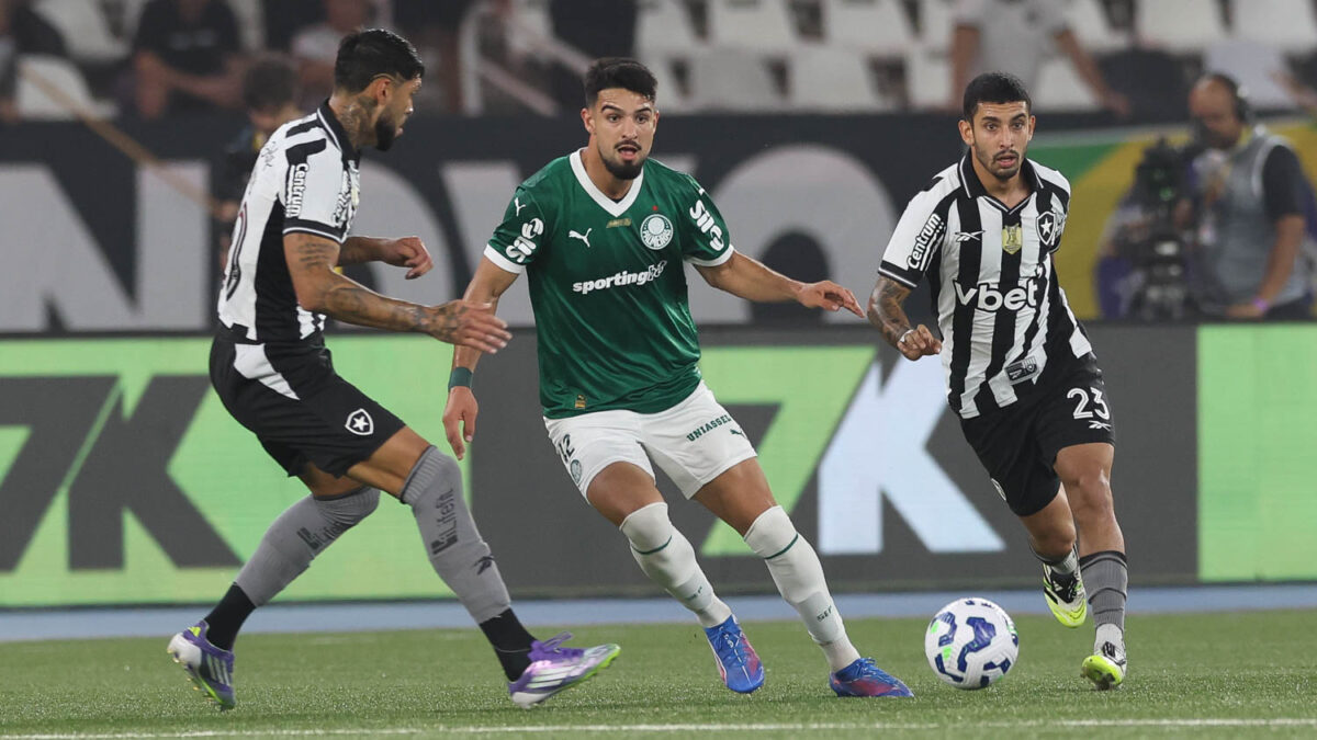 Flaco López, atacante do Palmeiras