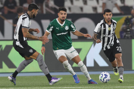 Flaco López, atacante do Palmeiras