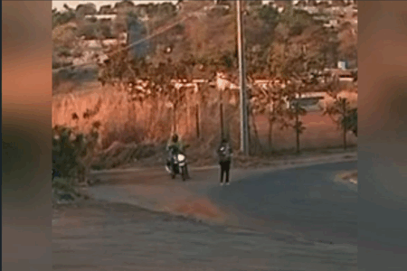 Câmeras de segurança registraram a situação (Foto: Reprodução)