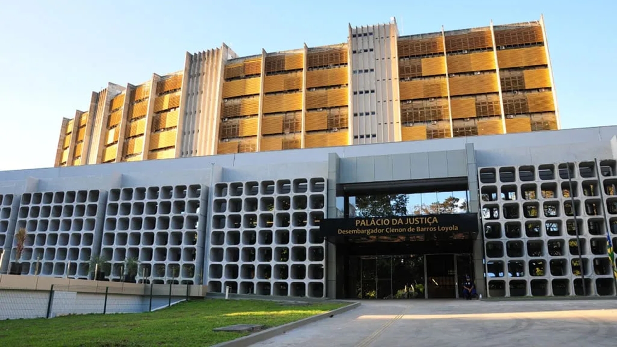 Mulher internada compulsoriamente pela mãe em clínica de Goiânia servidora do TJGO