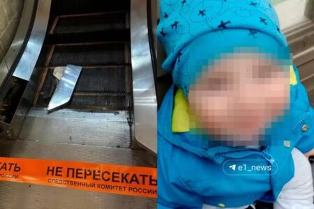 Criança de 2 anos tem braço arrancado em escada rolante de shopping Menino foi submetido a cirurgia de emergência na Rússia