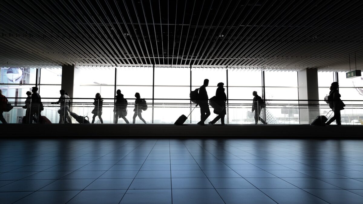 Aeroportos da Europa vai liberar líquidos em bagagens de mão (Foto: Pixabay)