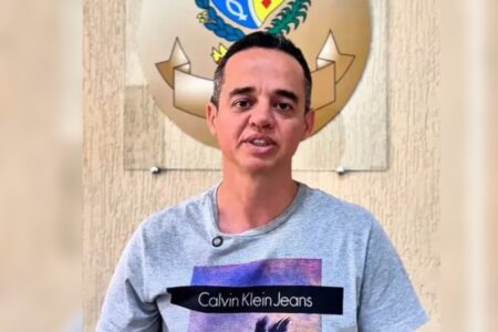 Delegado Leonardo Sanches, da Polícia Civil de Goiás, recebeu alta médica do Crer, mas continua internado para acompanhamento