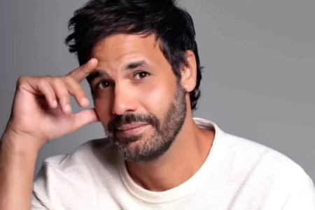 Em coma, ator Mauricio Silveira tem piora no quadro de saúde e família pede doação de sangue