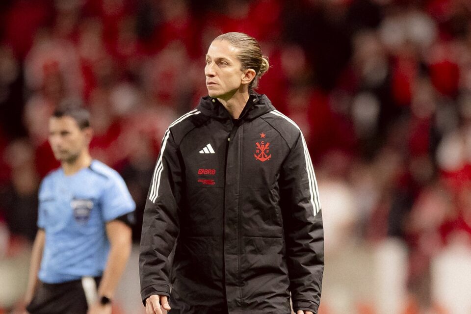 Filipe Luís em partida do Flamengo
