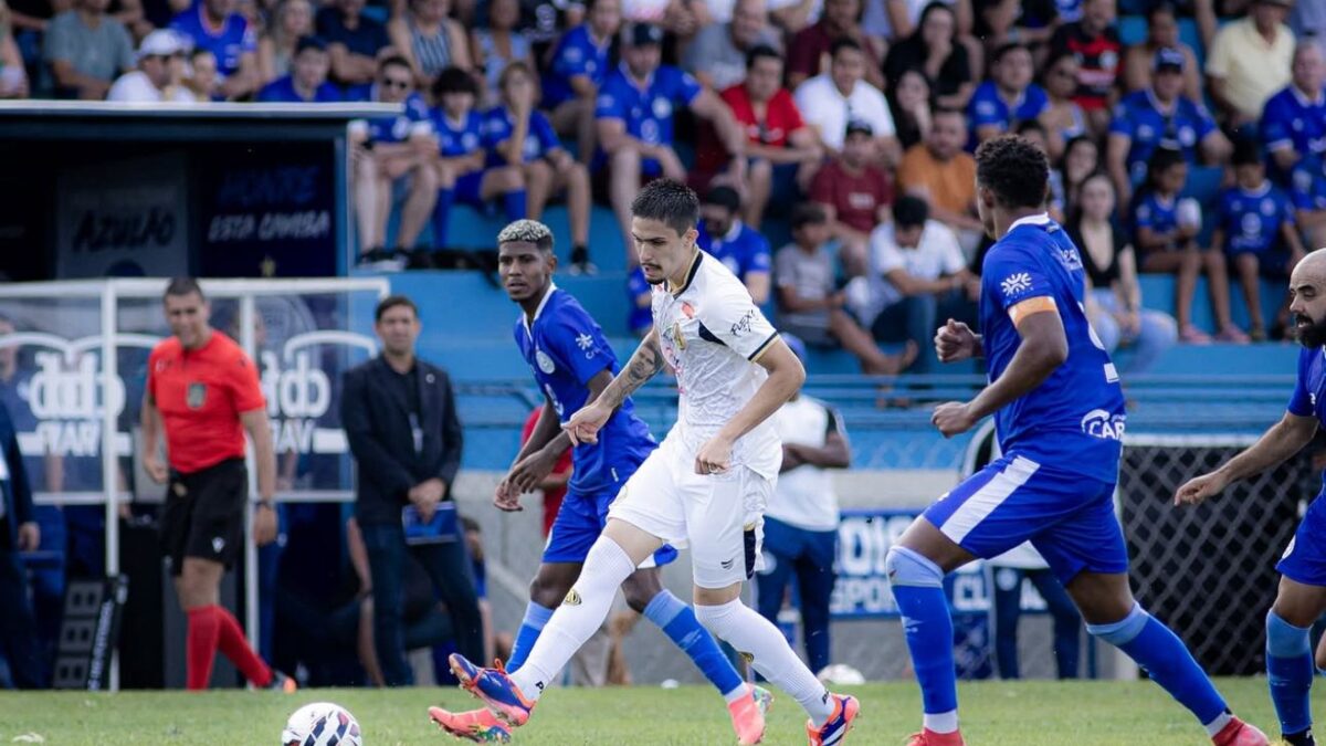 Aparecidense leva vantagem nos confrontos contra Goiatuba